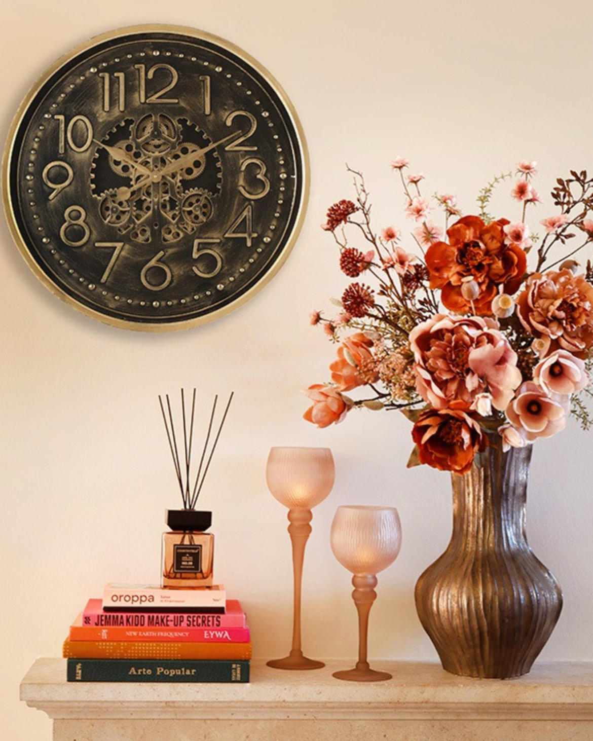 Wanduhr Tasma 70cm schwarz/bronze, Räderwerk dreht sich