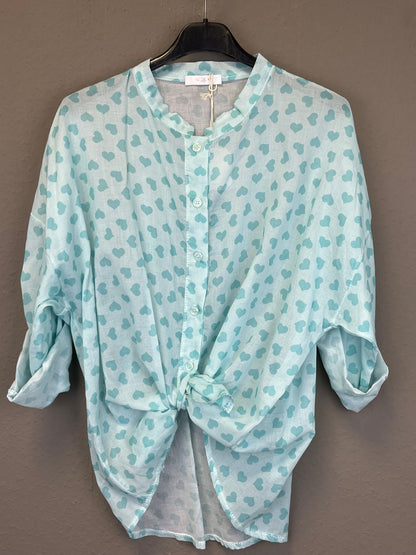 Bluse mit Herzchen