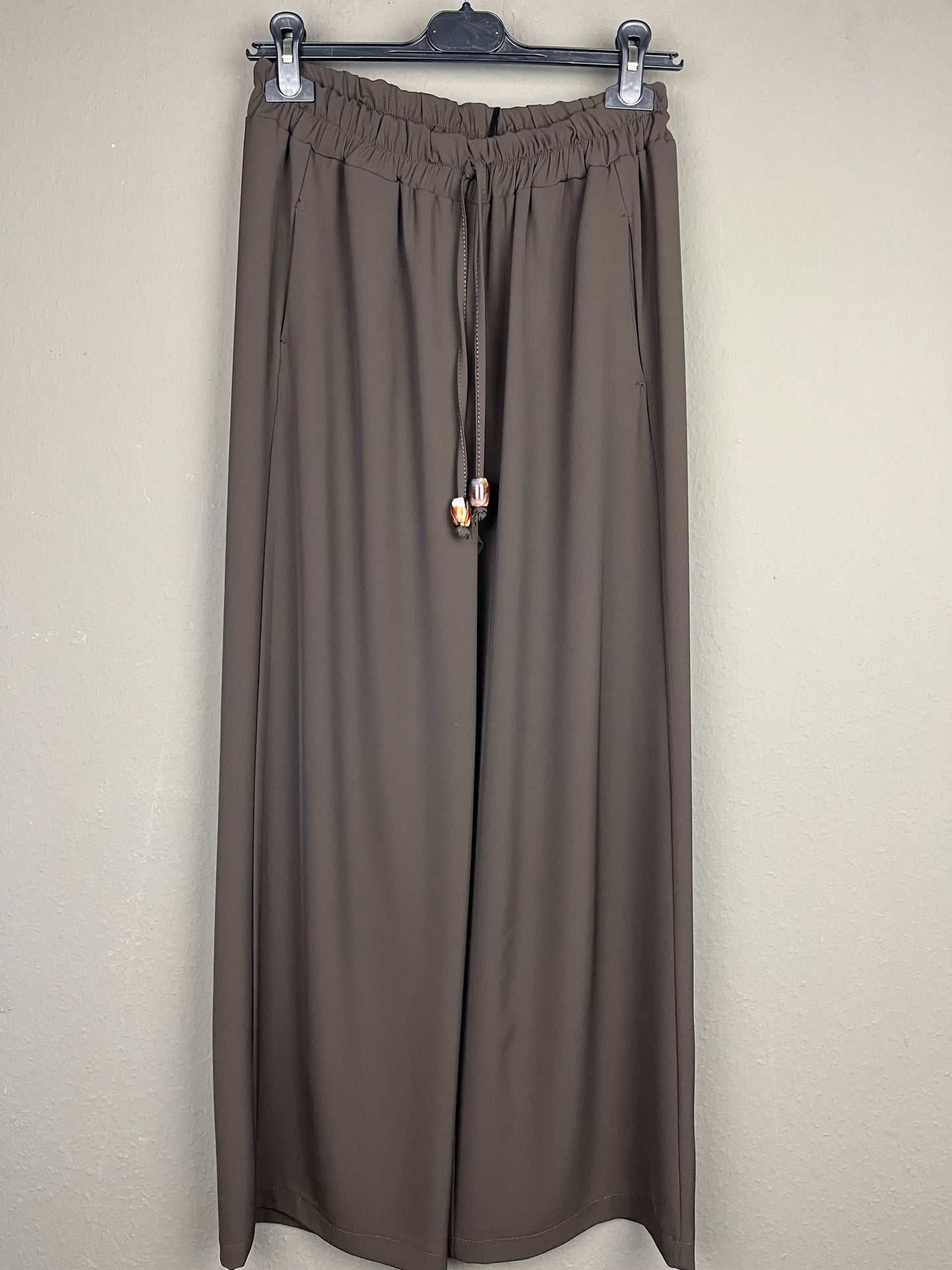 Stoffhose mit geradem Bein